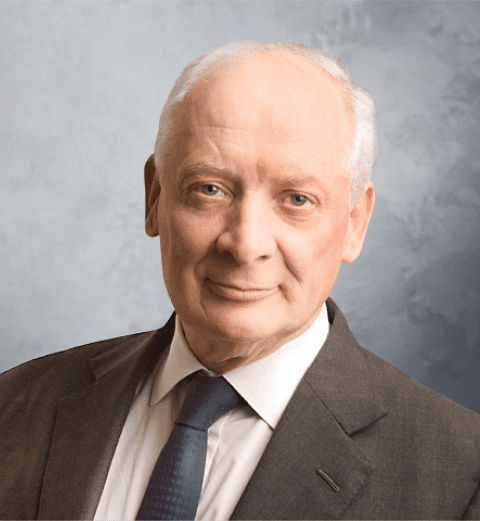 Маннингс Роджер Левелин<!-- Маннингс Роджер Левелин -->